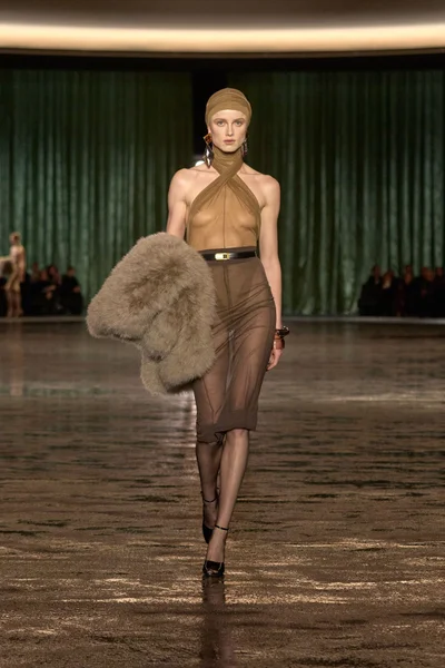 Look 41